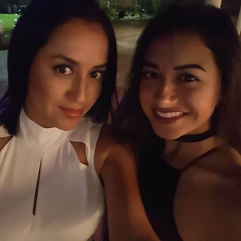 Meet your Posher, Ivette